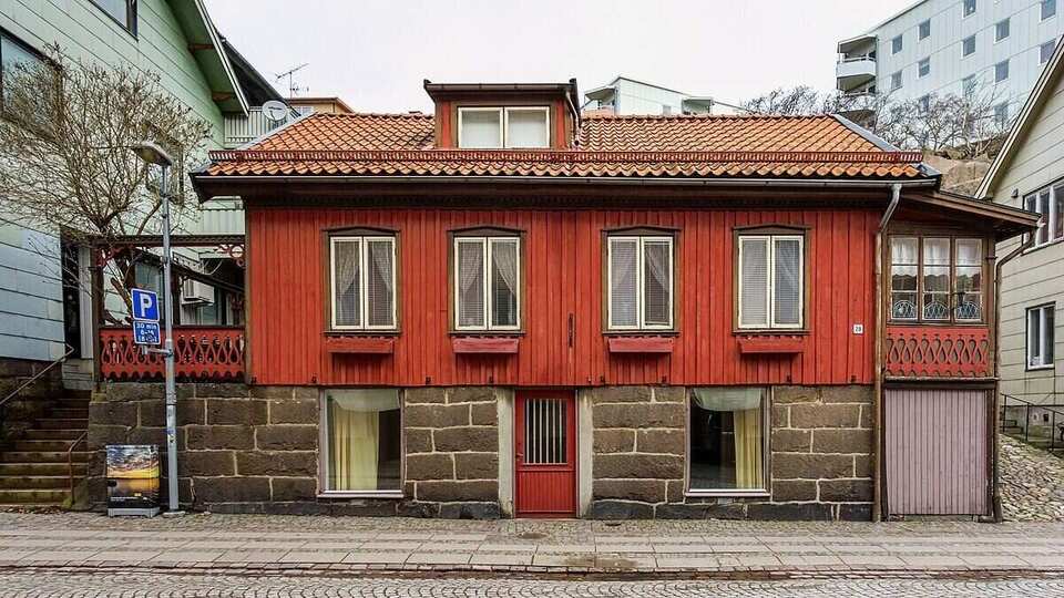 Rött svenskt trähus